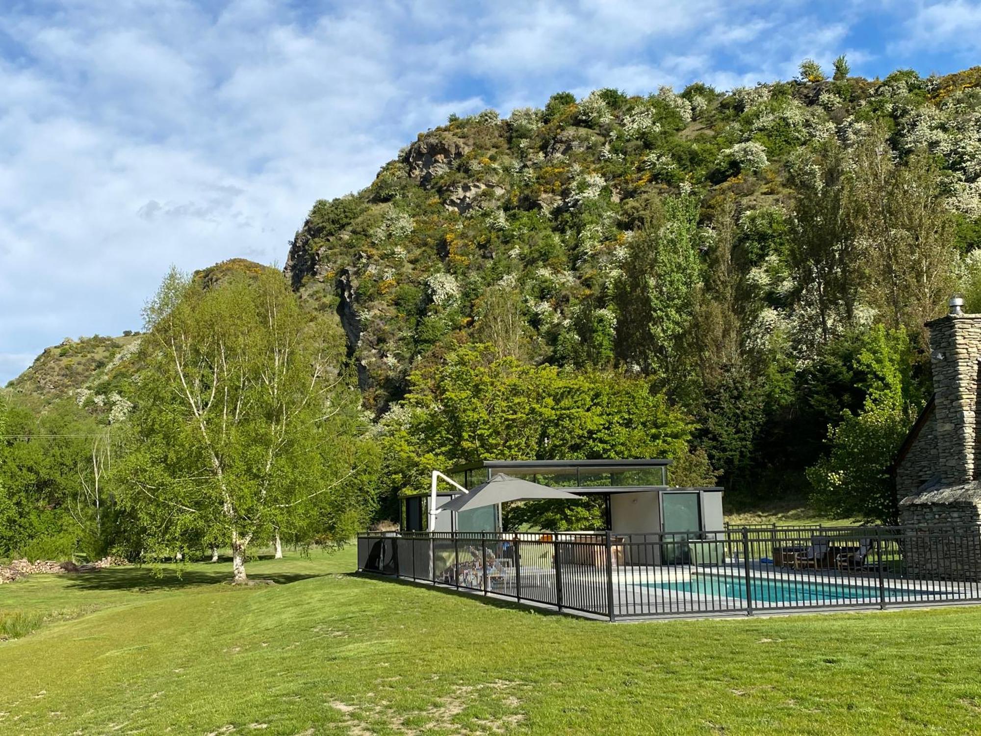Wharenui Holiday Home By Majordomo Arrowtown Eksteriør billede