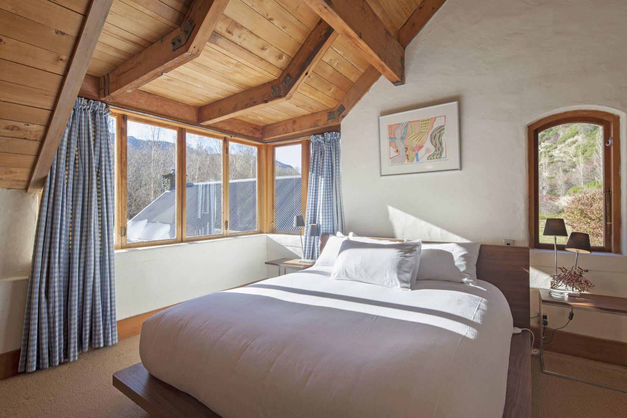 Wharenui Holiday Home By Majordomo Arrowtown Eksteriør billede