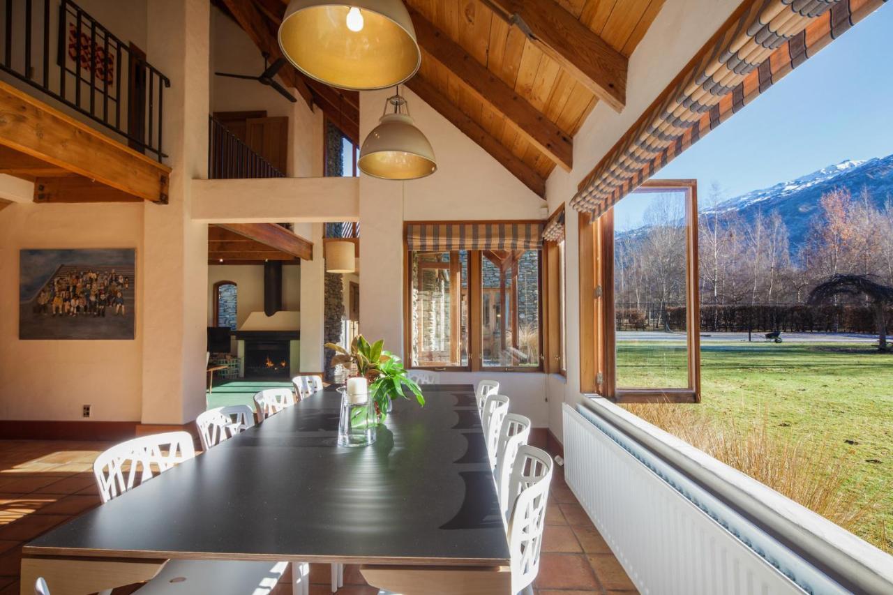 Wharenui Holiday Home By Majordomo Arrowtown Værelse billede